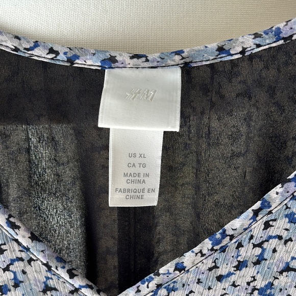 H&M Floral Long Sleeve Dress - Picture 2 of 3